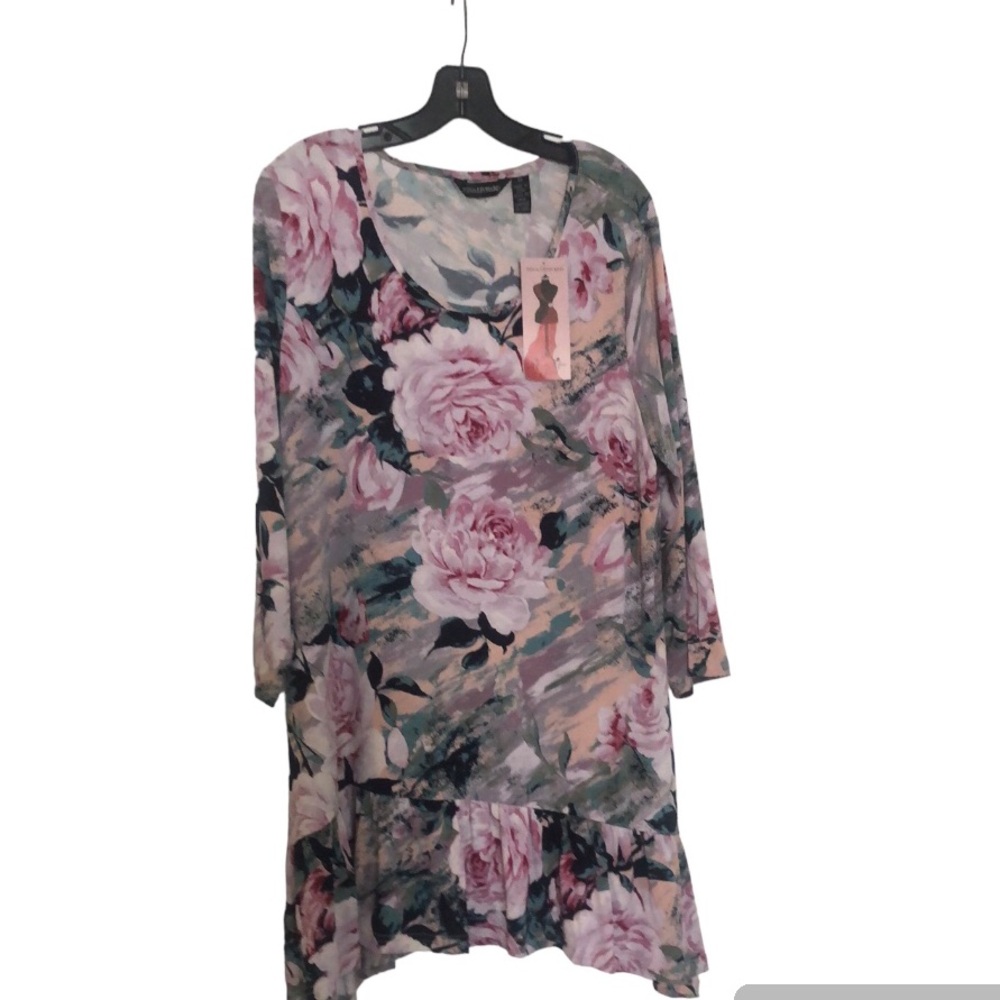 NWT Nina Leonard 2X floral ruffled tunic